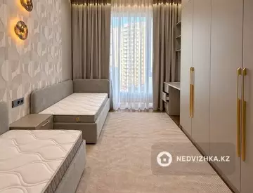 3-комнатная квартира, этаж 6 из 9, 95 м²