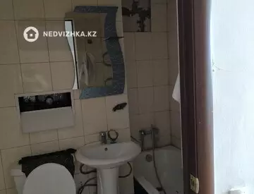 1-комнатная квартира, этаж 4 из 7, 30 м², миниатюра 6