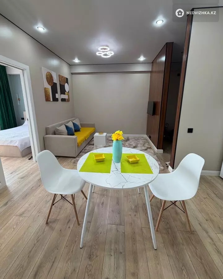 2-комнатная квартира, этаж 3 из 5, 50 м², фотография 4