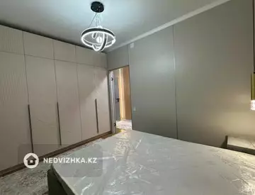 3-бөлмелі пәтер, қабат 8 барлық қабат саны 18, 52 м², 2-нобай