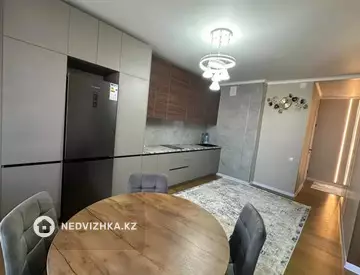 3-бөлмелі пәтер, қабат 8 барлық қабат саны 18, 52 м², 9-нобай