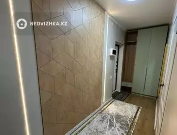 3-бөлмелі пәтер, қабат 8 барлық қабат саны 18, 52 м², 11-нобай