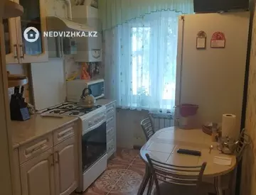 2-комнатная квартира, этаж 2 из 5, 50 м²