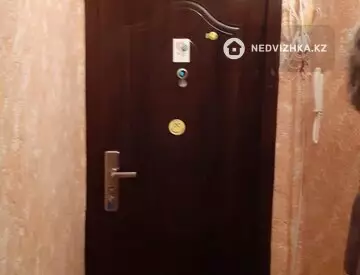2-комнатная квартира, этаж 3 из 5, 44 м²