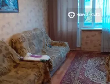 2-комнатная квартира, этаж 3 из 5, 44 м²