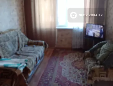 2-комнатная квартира, этаж 3 из 5, 44 м²