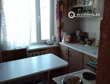 2-комнатная квартира, этаж 3 из 5, 44 м²