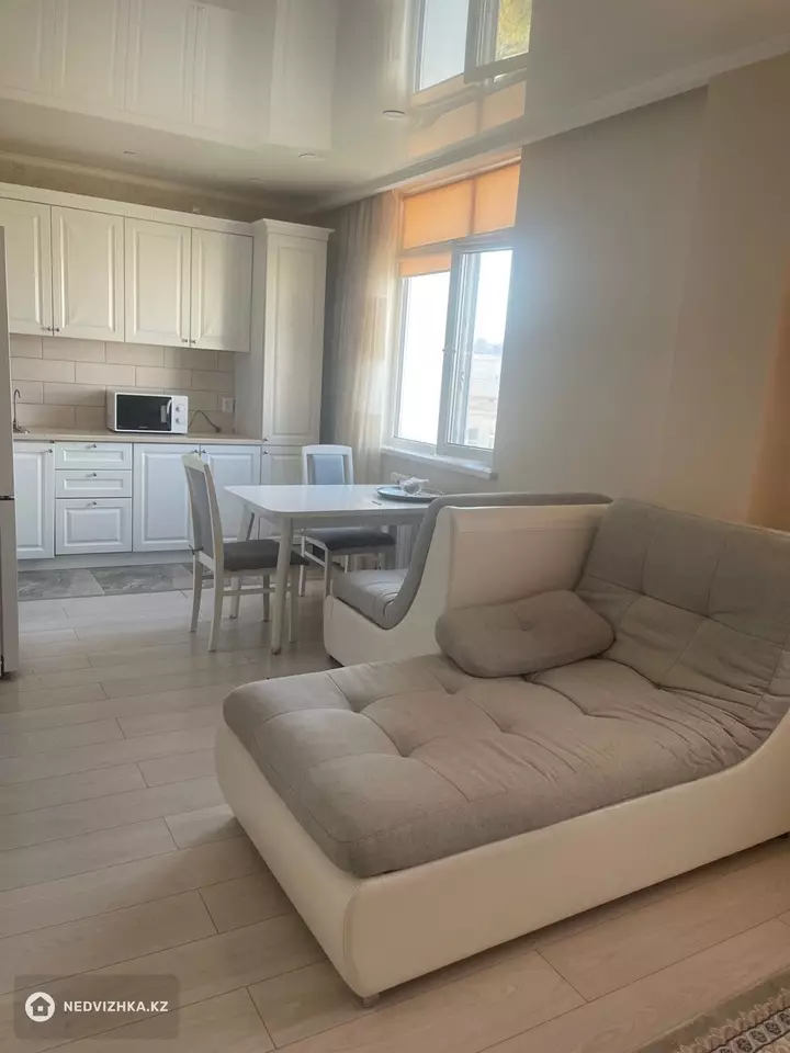 1-комнатная квартира, этаж 6 из 9, 45 м², фотография 3