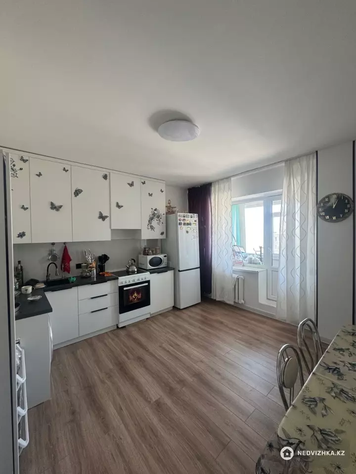 2-комнатная квартира, этаж 5 из 9, 86 м²