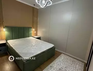 3-комнатная квартира, этаж 8 из 18, 52 м², миниатюра 5