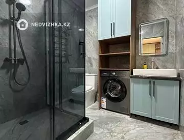 3-комнатная квартира, этаж 8 из 18, 52 м², миниатюра 10