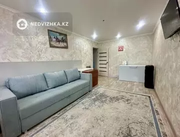 2-комнатная квартира, этаж 5 из 5, 45 м², миниатюра 3