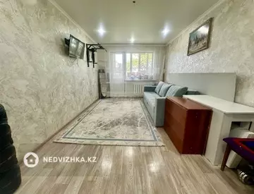 2-комнатная квартира, этаж 5 из 5, 45 м², миниатюра 1