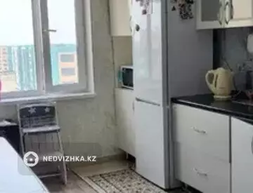 4-комнатная квартира, этаж 7 из 12, 120 м², миниатюра 11