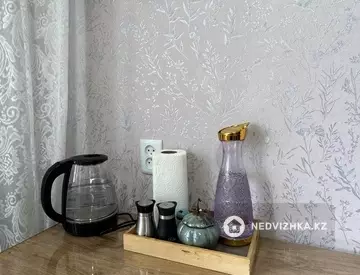 1-комнатная квартира, этаж 3 из 5, 32 м², Посуточно, миниатюра 4