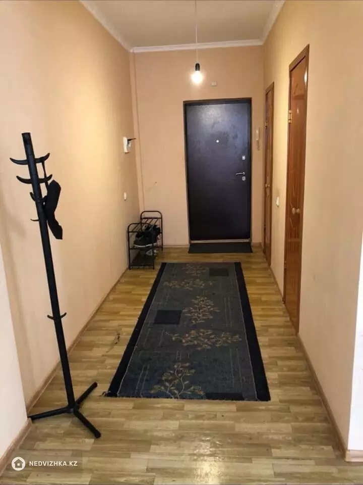 2-комнатная квартира, этаж 2 из 8, 80 м², фотография 5