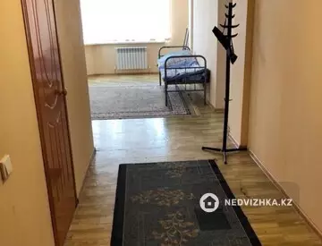 2-комнатная квартира, этаж 2 из 8, 80 м², миниатюра 6