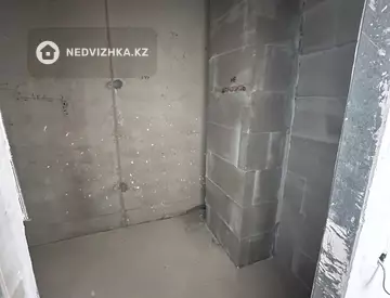 1-комнатная квартира, этаж 2 из 6, 36 м², миниатюра 8