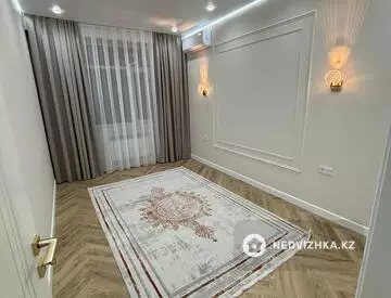 4-комнатная квартира, этаж 4 из 5, 118 м²