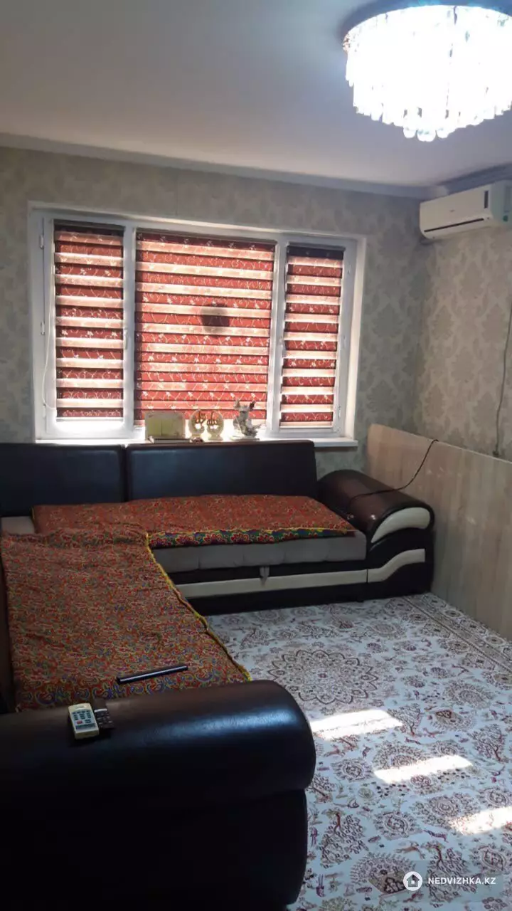 3-комнатная квартира, этаж 2 из 5, 65 м², фотография 3