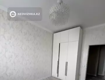 3-комнатная квартира, этаж 2 из 8, 91 м², миниатюра 4