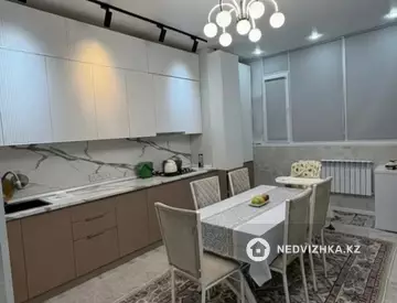 3-комнатная квартира, этаж 2 из 8, 91 м², миниатюра 10