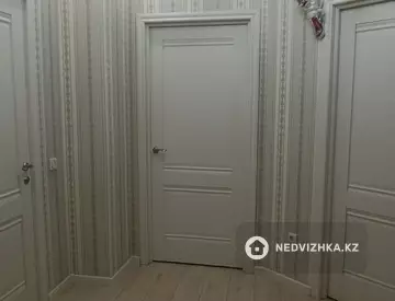 2-комнатная квартира, этаж 2 из 13, 53 м², На длительный срок