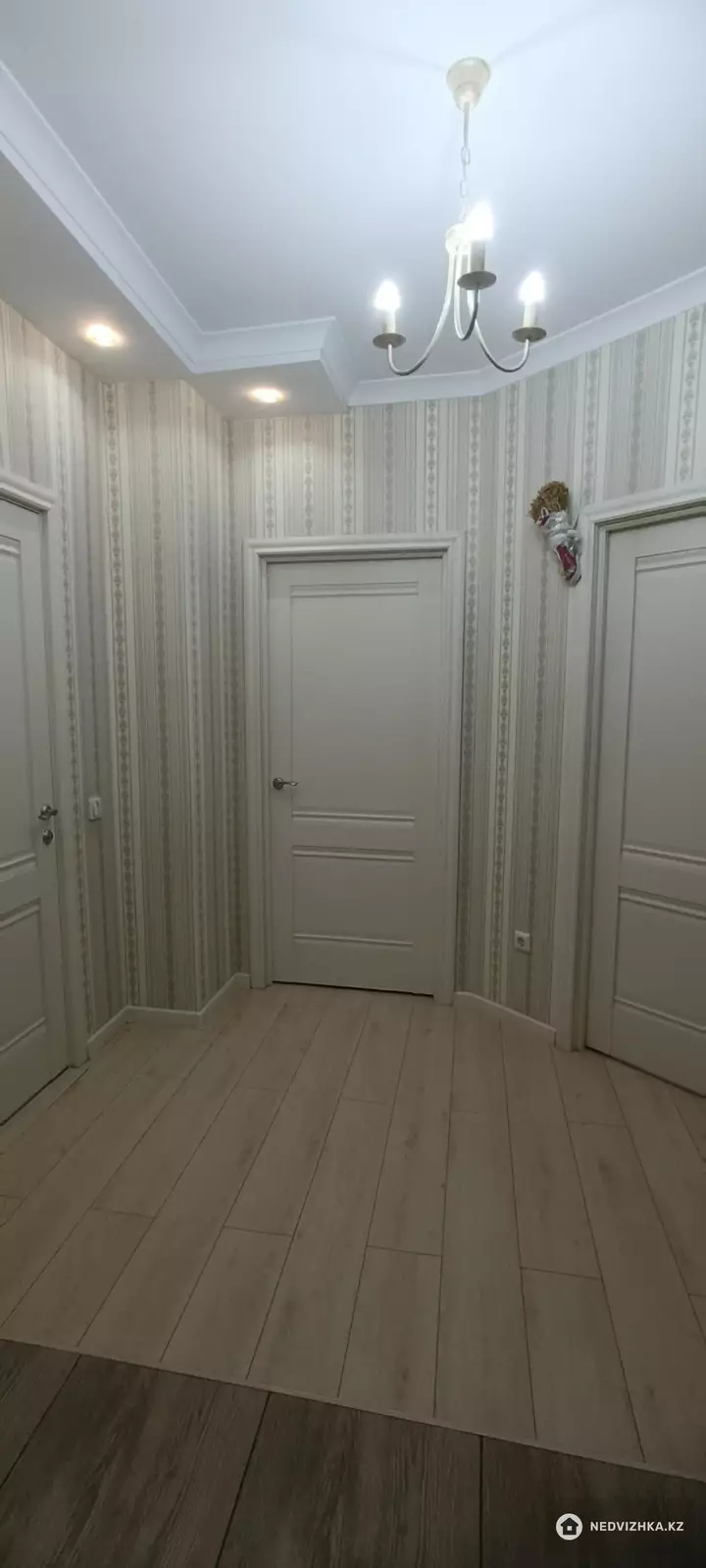 2-комнатная квартира, этаж 2 из 13, 53 м², На длительный срок, фотография 2