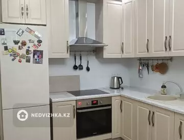 2-комнатная квартира, этаж 2 из 13, 53 м², На длительный срок, миниатюра 7