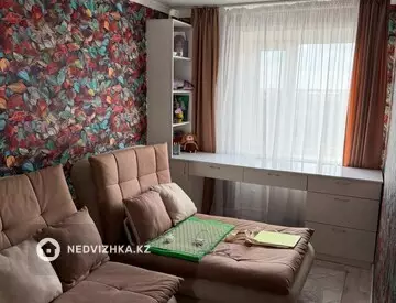 2-комнатная квартира, этаж 4 из 5, 46 м², миниатюра 1