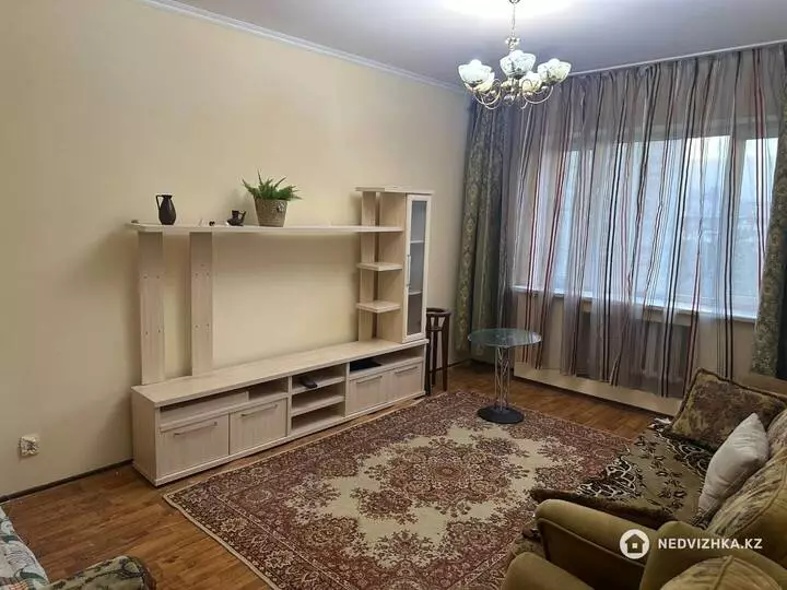 2-бөлмелі пәтер, қабат 8 барлық қабат саны 9, 52 м², На длительный срок, 4-фотосурет