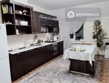 3-комнатная квартира, этаж 6 из 6, 108 м², миниатюра 2