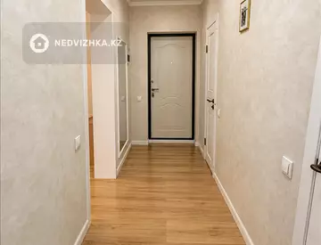 1-комнатная квартира, этаж 9 из 13, 44 м², миниатюра 5