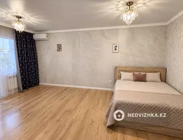 1-комнатная квартира, этаж 9 из 13, 44 м², миниатюра 7