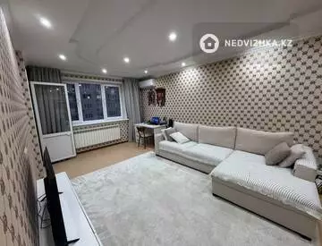 2-комнатная квартира, этаж 7 из 18, 64 м², миниатюра 3