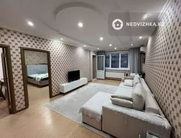 2-комнатная квартира, этаж 7 из 18, 64 м², миниатюра 4