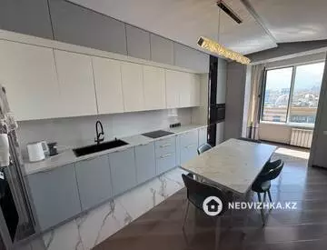 3-комнатная квартира, этаж 15 из 18, 105 м², миниатюра 5