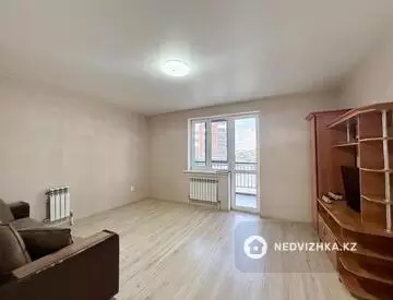 1-комнатная квартира, этаж 2 из 16, 45 м², миниатюра 3
