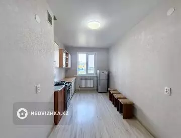 1-комнатная квартира, этаж 2 из 16, 45 м², миниатюра 7