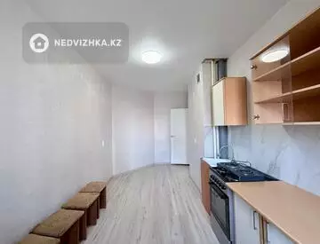 1-комнатная квартира, этаж 2 из 16, 45 м², миниатюра 6