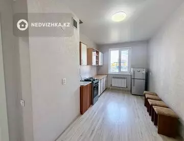1-комнатная квартира, этаж 2 из 16, 45 м², миниатюра 8