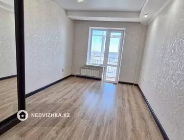 3-комнатная квартира, этаж 16 из 16, 96 м², миниатюра 6