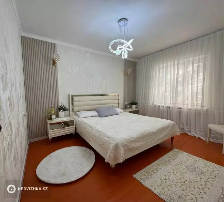 3-комнатная квартира, этаж 2 из 5, 70 м²