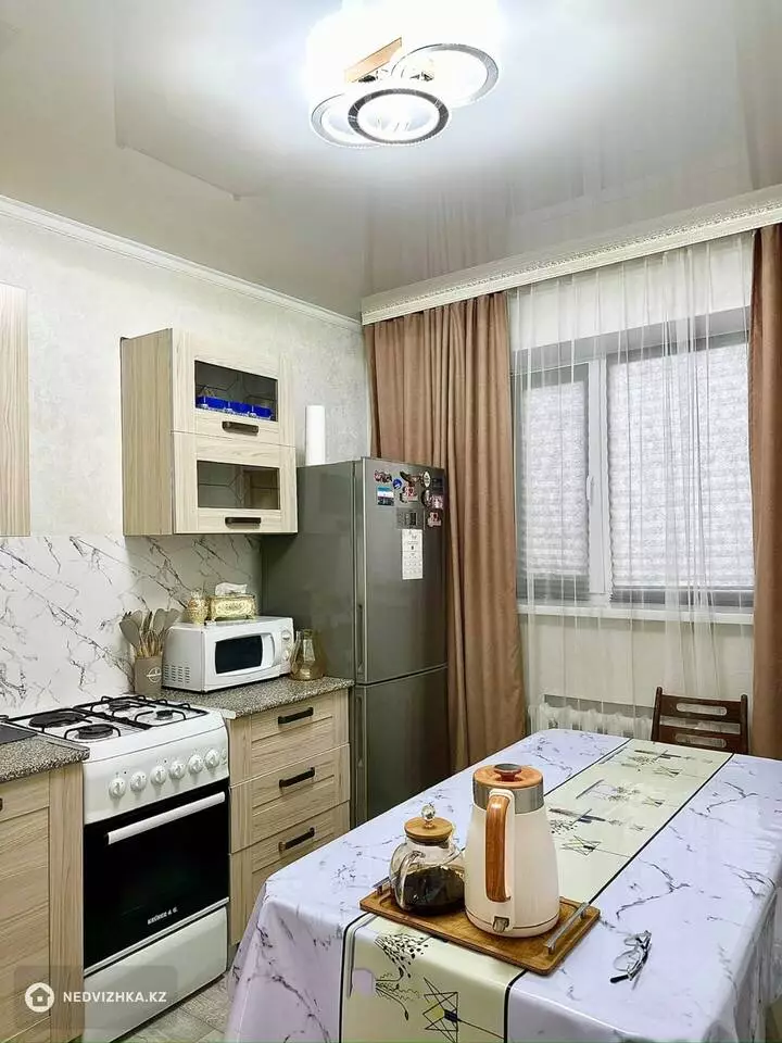 3-комнатная квартира, этаж 2 из 3, 64 м², фотография 5