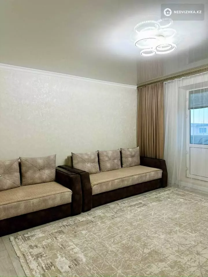 3-комнатная квартира, этаж 2 из 3, 64 м²