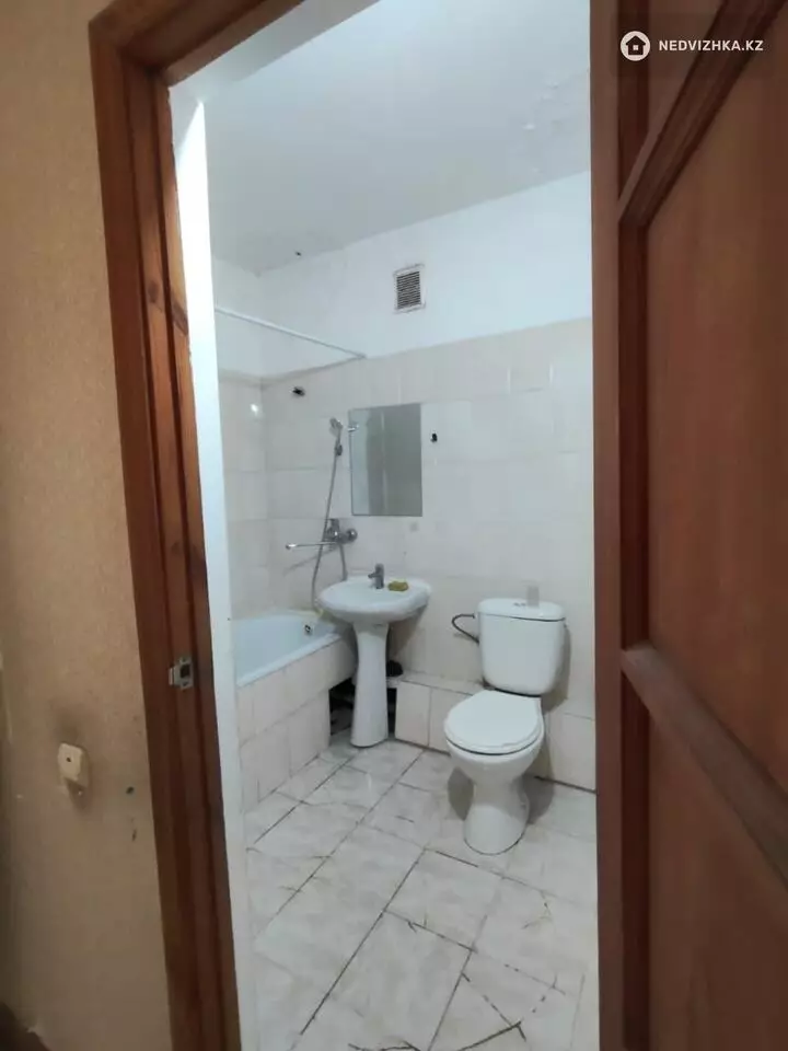 1-комнатная квартира, этаж 3 из 5, 46 м², фотография 4