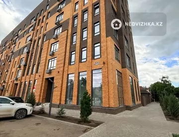 Офис, Магазин и др., этаж 1 из 7, 142 м²