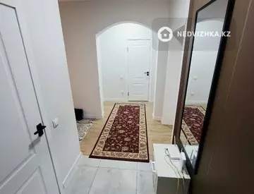 3-комнатная квартира, этаж 1 из 9, 88 м², миниатюра 12