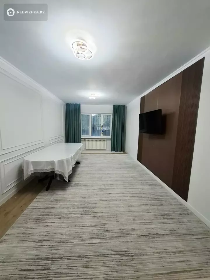 3-комнатная квартира, этаж 1 из 9, 88 м²