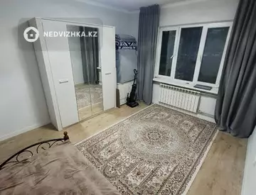 3-комнатная квартира, этаж 1 из 9, 88 м², миниатюра 11